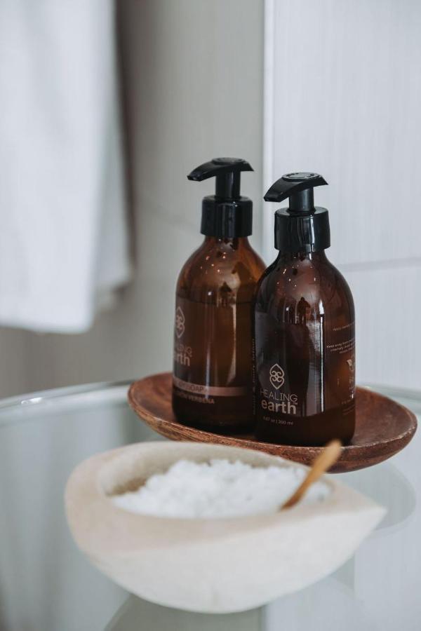 The Edge Boutique Bed And Breakfast 고누비 외부 사진