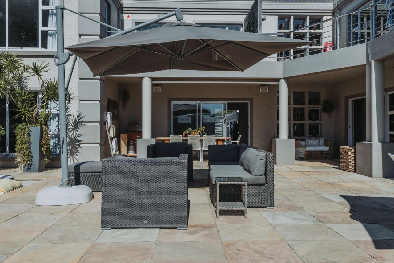 The Edge Boutique Bed And Breakfast 고누비 외부 사진