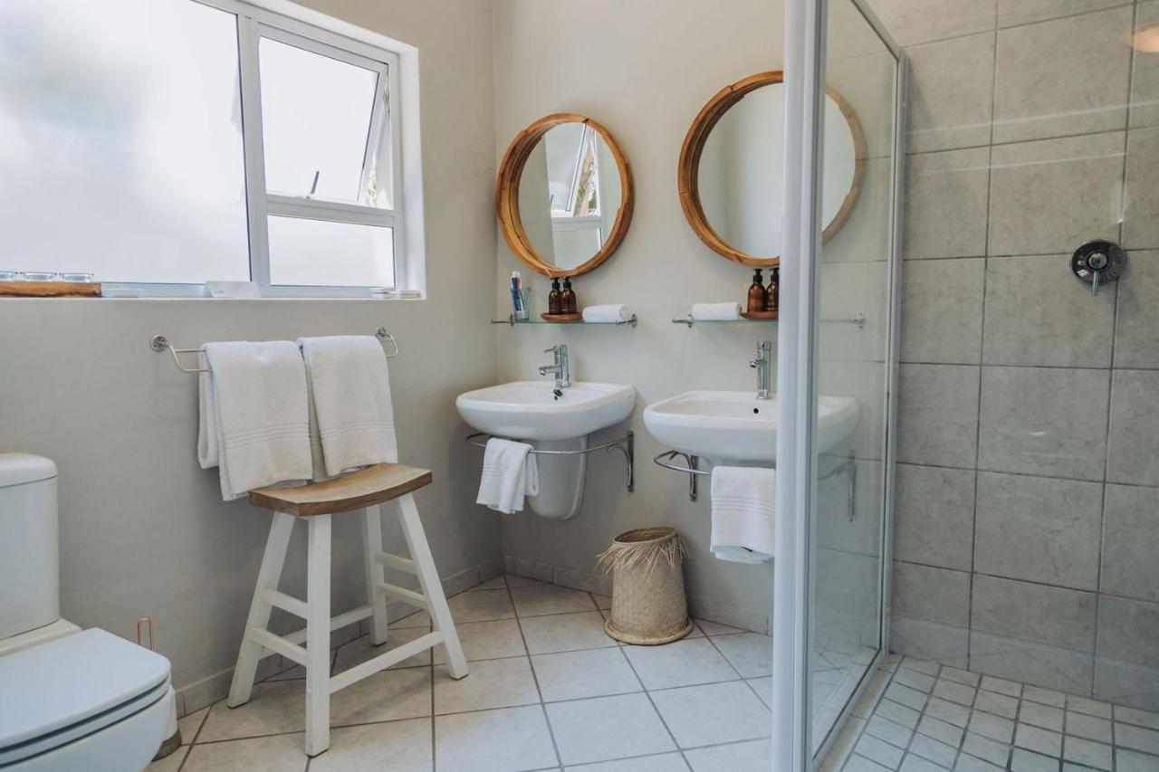 The Edge Boutique Bed And Breakfast 고누비 외부 사진